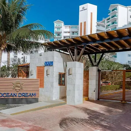 *Turquoise Escape- Beachfront Studio By Casa Paraiso* Cancun Exterior photo