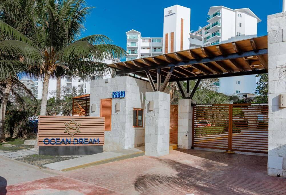 Apartamento *turquoise Escape- Beachfront By Casa Paraiso* Cancún